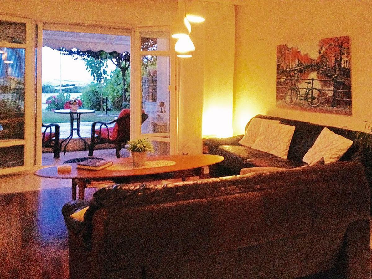 Lovely Apartm.Near Airport Kardiá Buitenkant foto