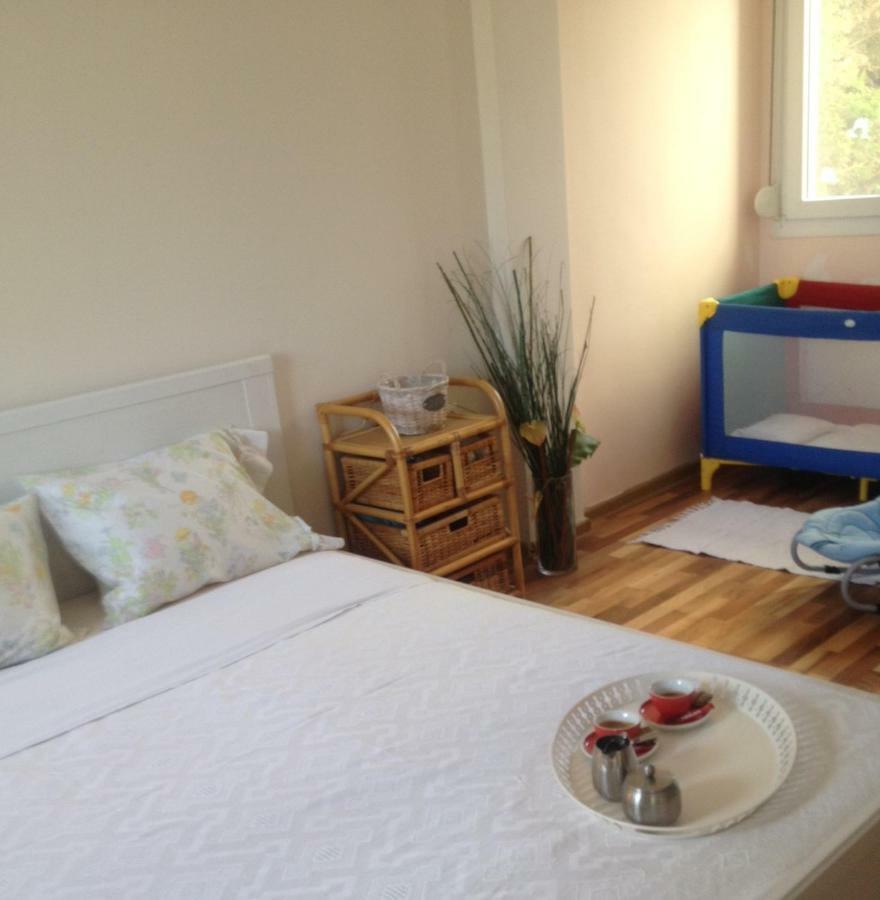 Lovely Apartm.Near Airport Kardiá Buitenkant foto